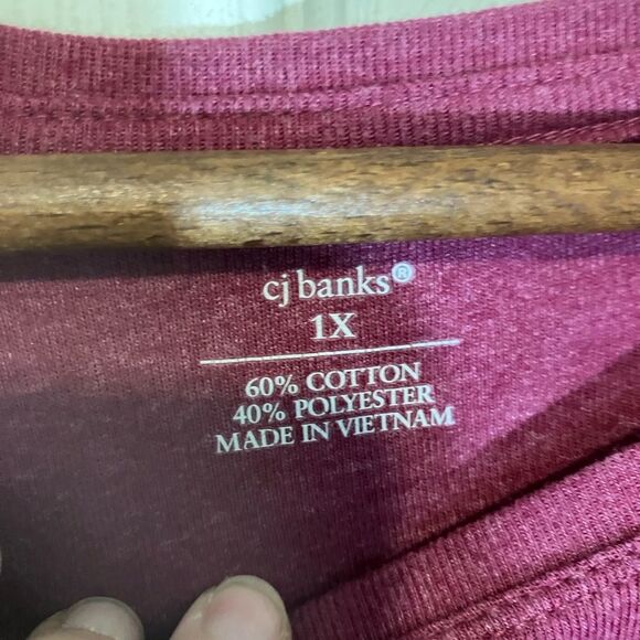CJ Banks, three-quarter sleeve shirt, cranberry color, excellent condition, 1X - Picture 2 of 3
